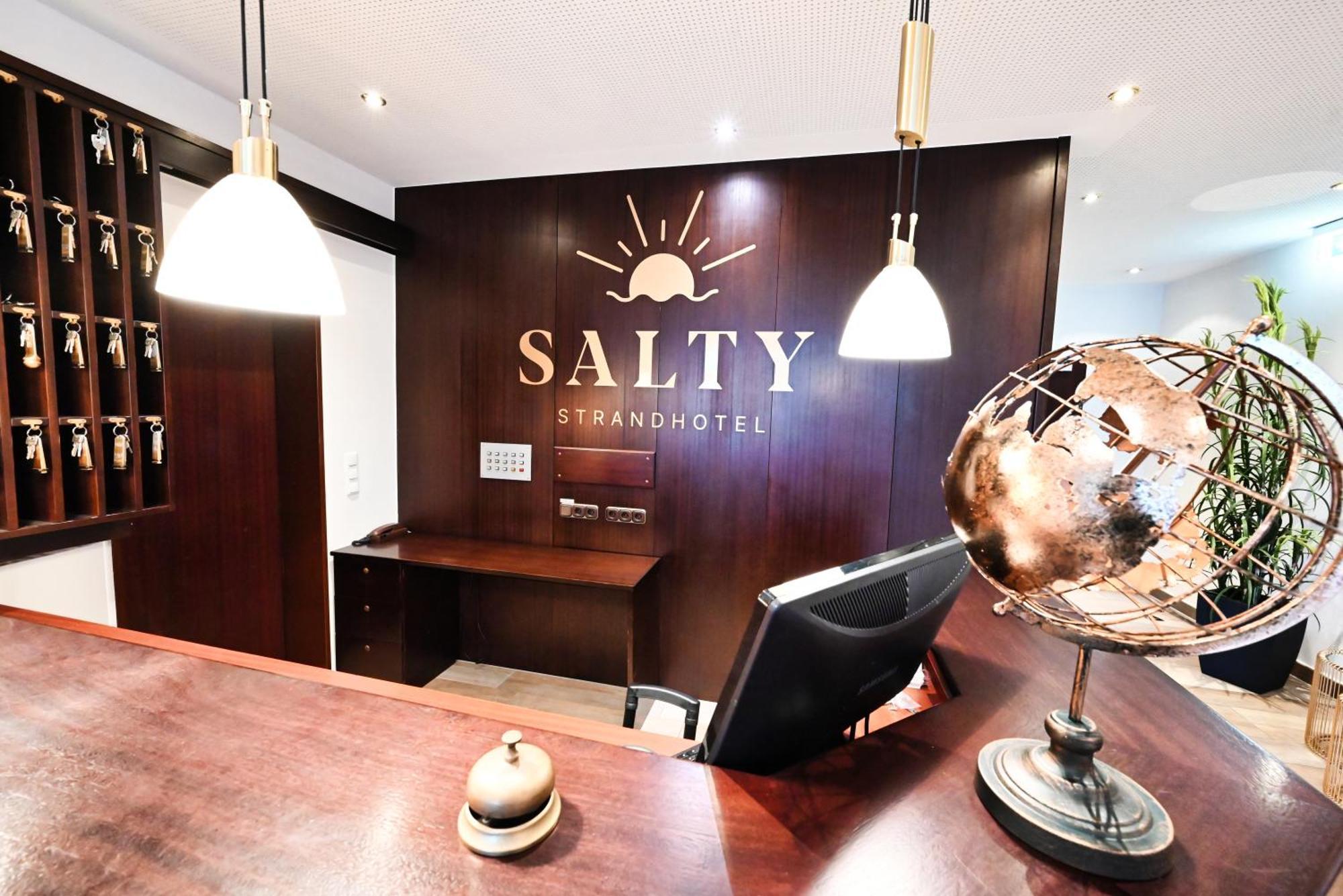 Strandhotel Salty Büsum Eksteriør billede